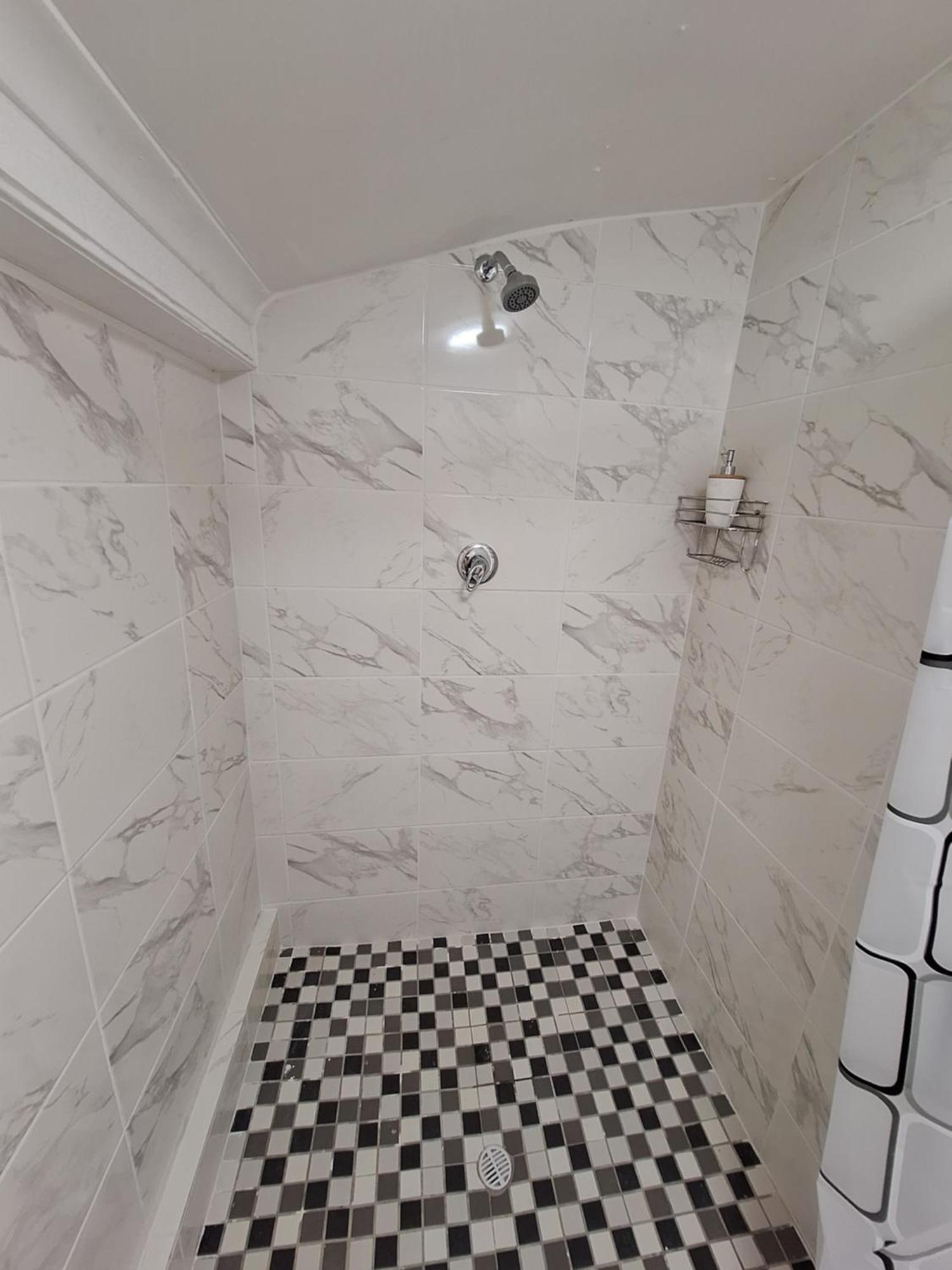 Little Miracle Apartment Worcester Ngoại thất bức ảnh